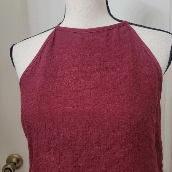 Wishlist Size M Wine / Burgundy Sleeveless, Open Back, Crepe Shorts Romper - Picture 2 of 15